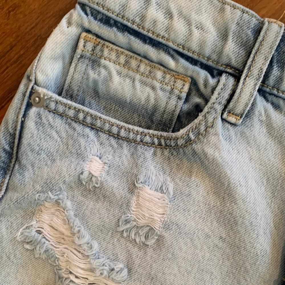 Altar'd State Light Blue Frayed Jean Shorts - Picture 5 of 6